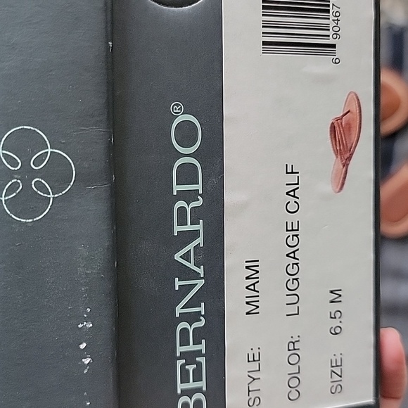 Bernardo Miami Sandal 6.5 In Luggage Calf - Picture 4 of 6